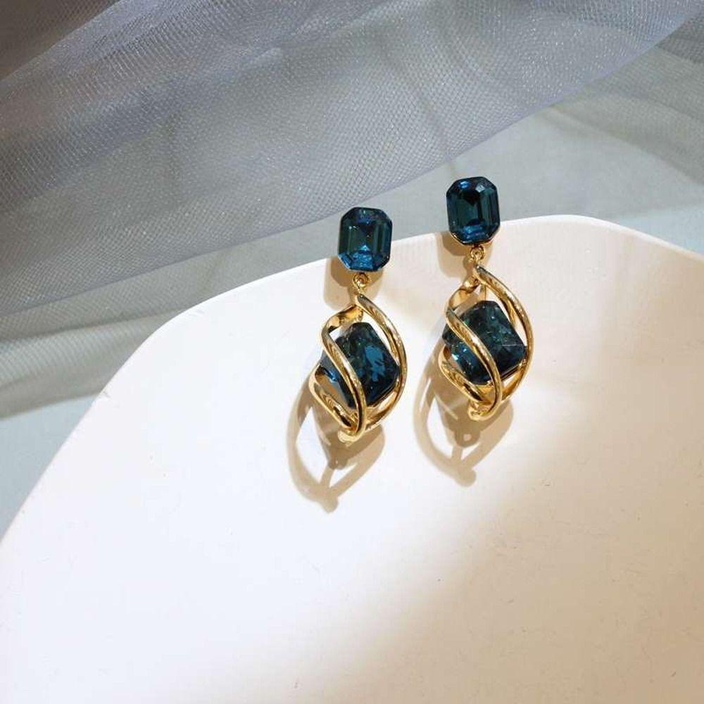 Mxbeauty Anting Wanita Elegan Halus Berkilau Trendi Niche Desain Fashion Perhiasan Gadis Hadiah Berlian Imitasi Alloy Gaya Korea Menjuntai Earrings