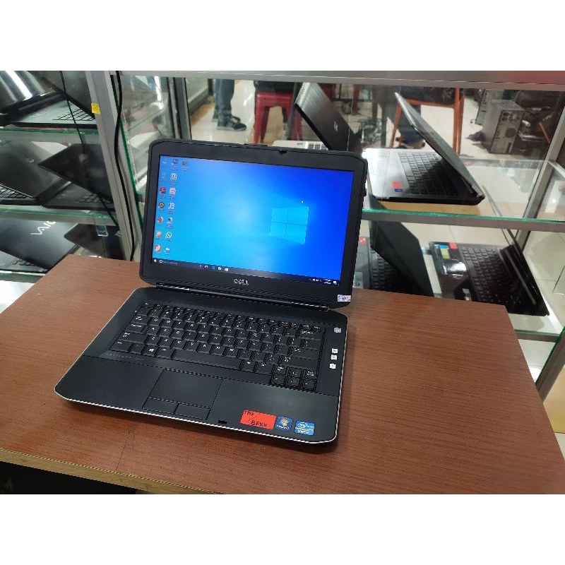 Laptop Dell intel core i5-3340M  RAM 4GB spek tinggi siap pakai