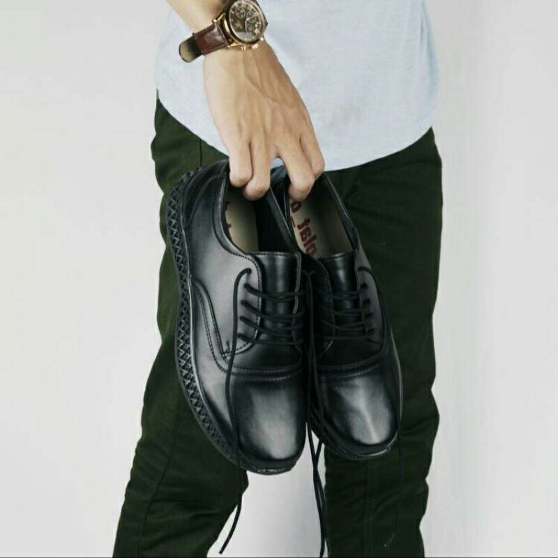 OXFORD FULL BLACK Sepatu Formal Pria Hitam Tali Original Kulit Pantofel Pansus Semi Casual Anak Muda