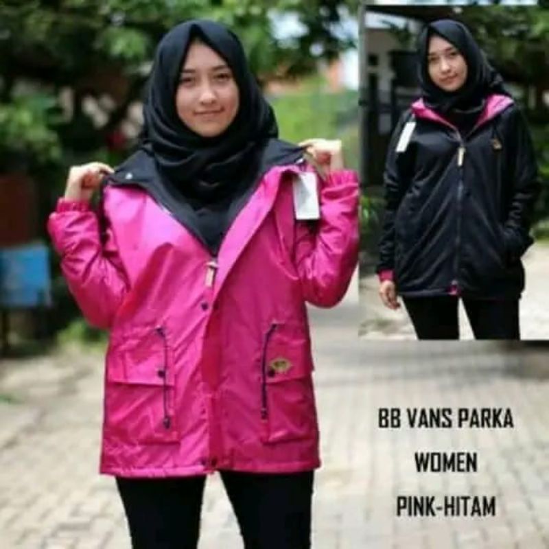 JAKET PARKA WANITA BIG SIZE BAGIAN HOODIE BISA DILEPAS DAN BOLAK BALIK