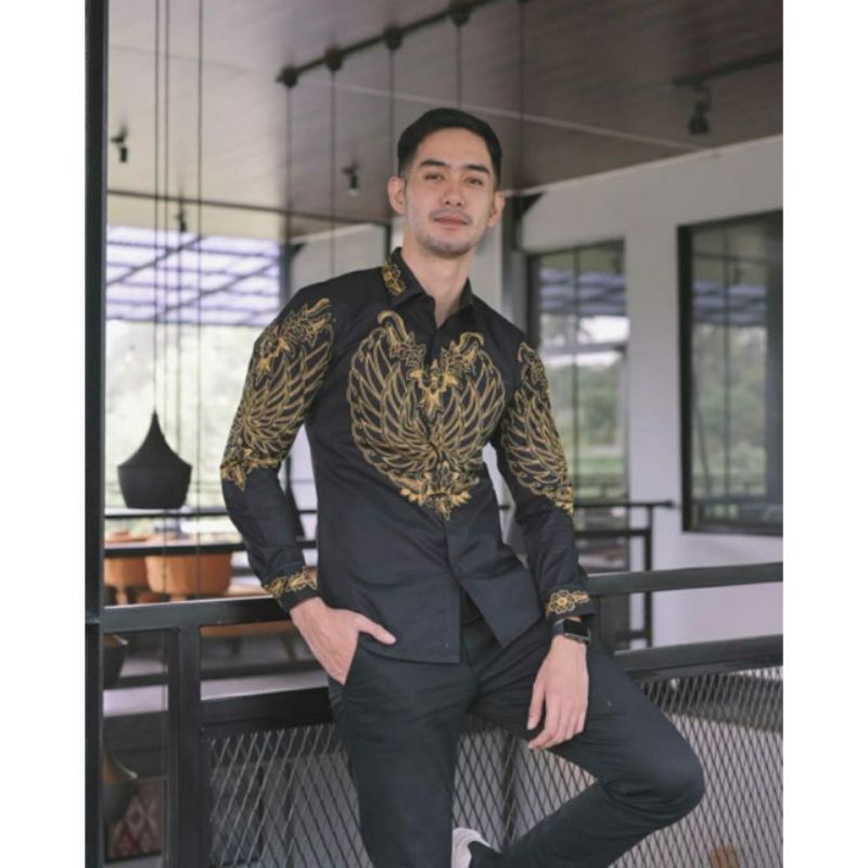 GARUDA EMAS Baju Kemeja Batik Pria Lengan Panjang Slim Fit Premium Modern Full Furing Katun Halus Sragenan