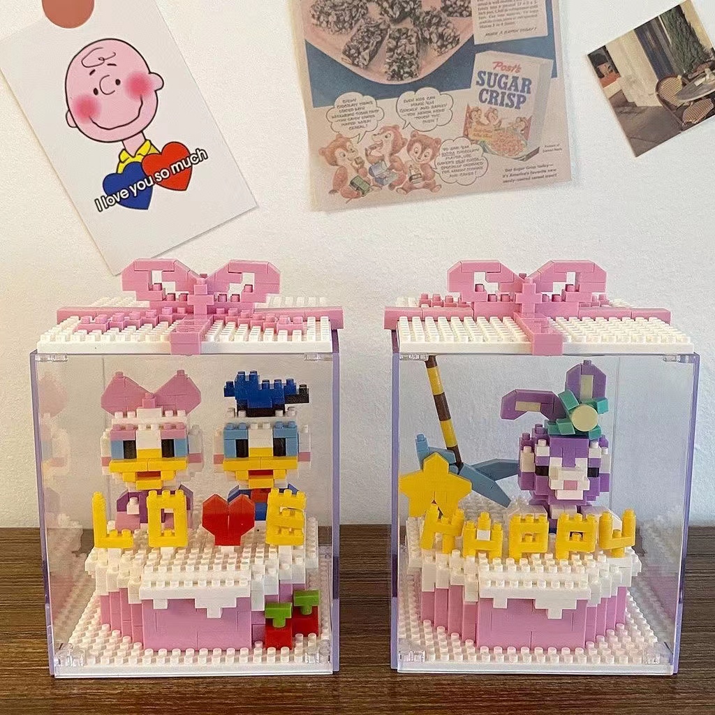 Diy Kue Ulang Tahun Partikel Kecil Blok Bangunan Pink Bear Pink Piglet Pink Little Fox Dan Karakter Kartun Lainnya Merakit Mainan Hadiah Ulang Tahun