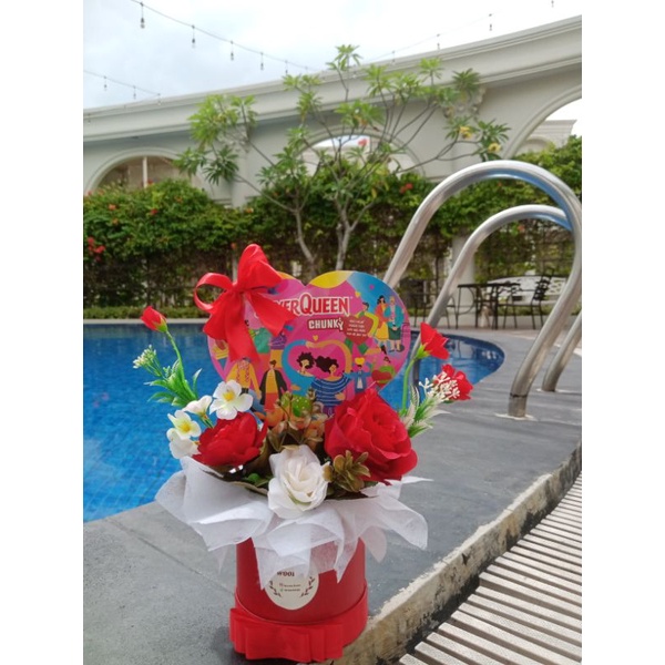 

Kado coklat Silverqueen love