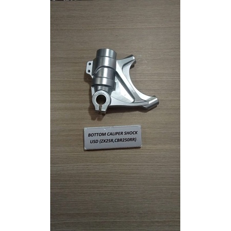 Bottom Caliper Shock USD