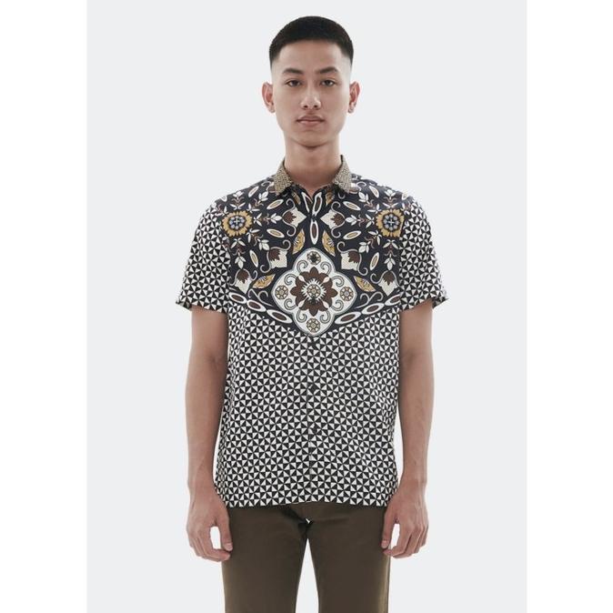 MANZONE Kemeja Batik Lengan Pendek - AGRA