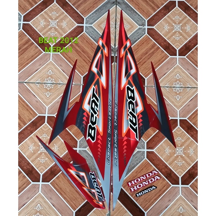 

TERLARIS | sticker striping motor honda beat karbu 2012 merah