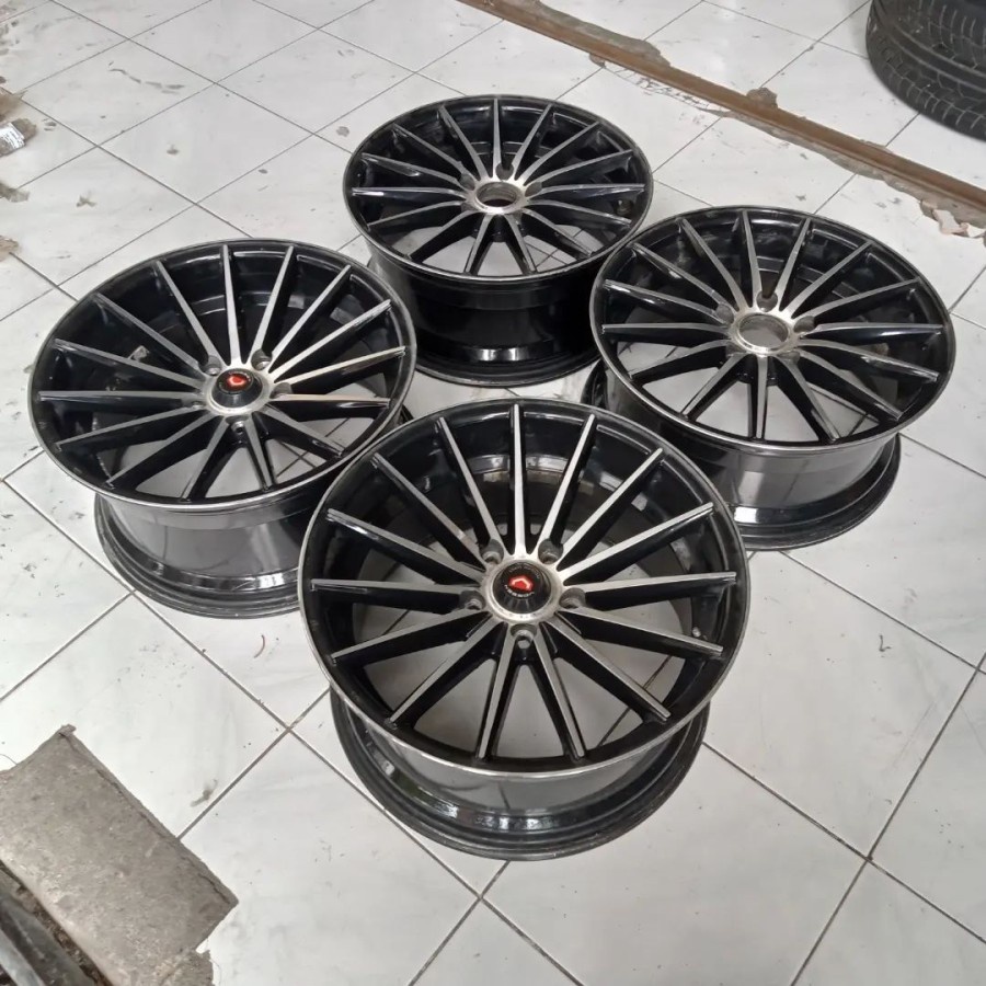 Velg Mobil Racing Ring 17 VOSSEN R17X7,5 5X114,3 ET42