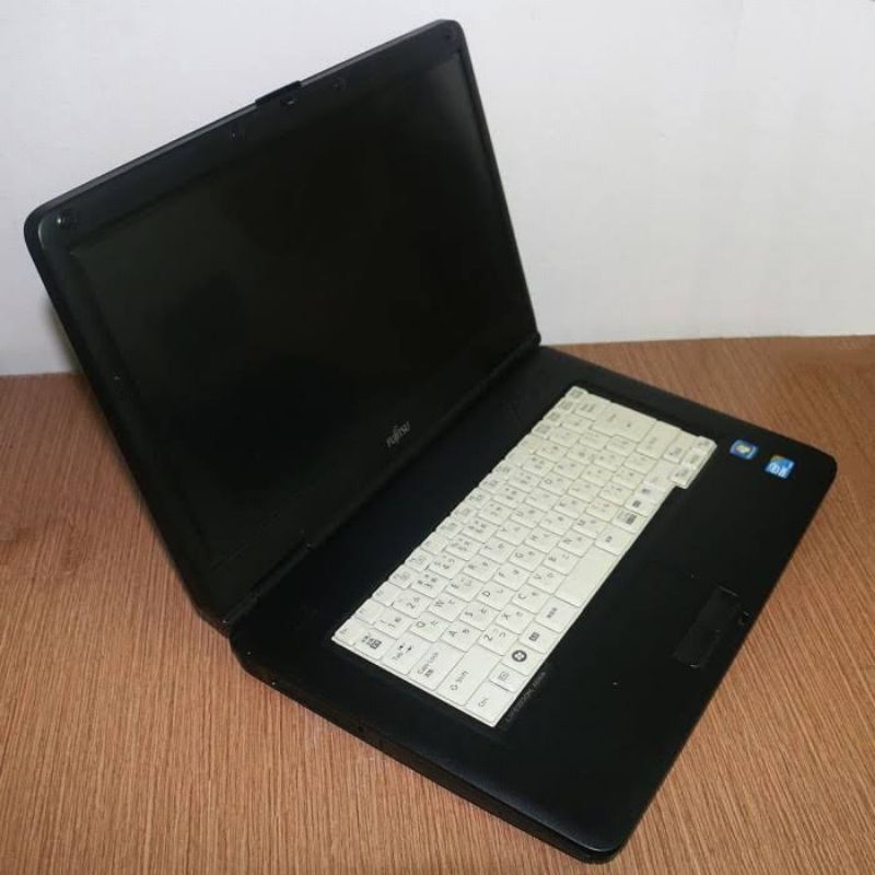 LAPTOP FUIJITSU CURTU DUO