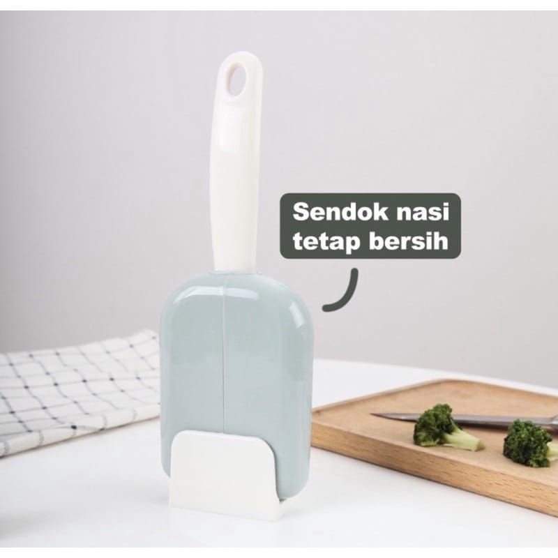 Tempat Centong Nasi bisa nutup