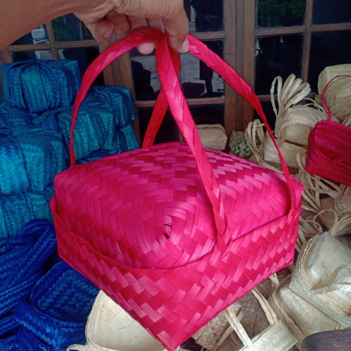 

[ Halodul ] besekjinjing warna ukuran 20 | besek bambu hampers kotak hantaran lebaran