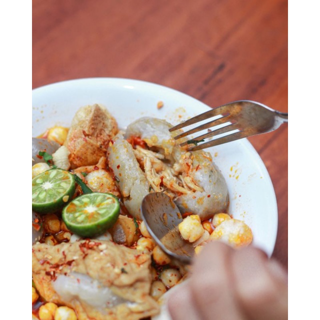

baso aci ayam suwir