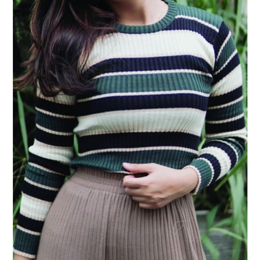 BEFAST - ZEC OOTD WANITA SWEATER RJT ACA / RJT Bica Knit Inner Sweater / Sweater Rajut Motif Garis-Garis Trendy / Fashion Kekinian Wanita / OOTD Wanita Kerja/Kampus / Sweater Rajut Termurah / Pakaian Casual Wanita / Outfit Inner Wanita Hijab Style