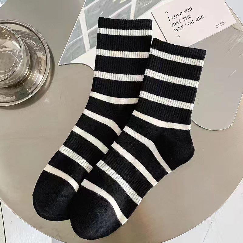 [COD] KAOS KAKI PANJANG MOTIF HITAM GARIS PRIA WANITA UNISEX MID SOCK CUTE ALA KOREA KAOS KAKI FASHION