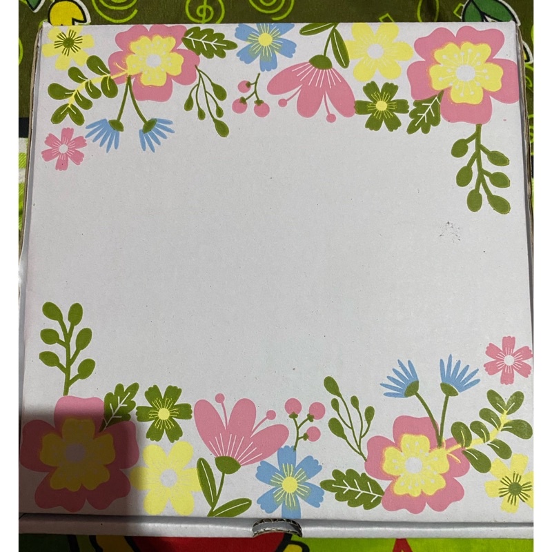 

BOX FLOWER UK 22x22x7