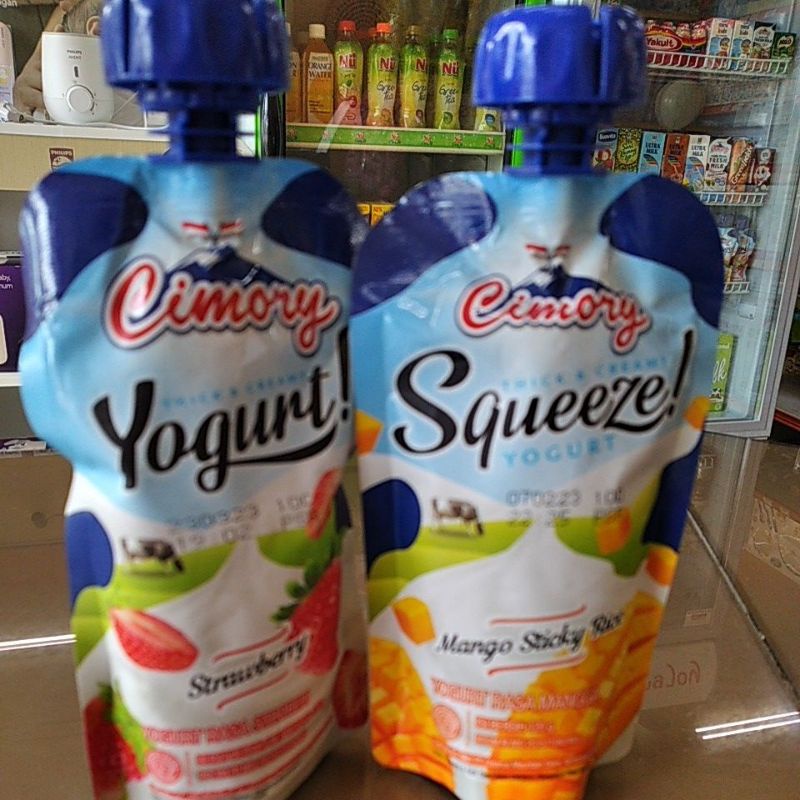 

LIVE cimory yogurt squeeze