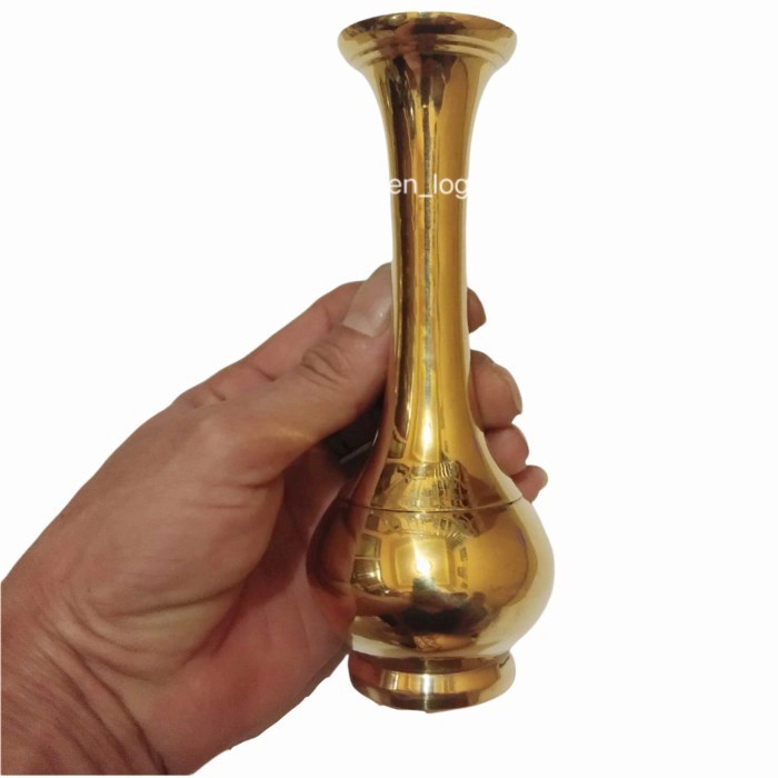 Vas bunga kuningan / hiasan meja / vas bejana kuningan