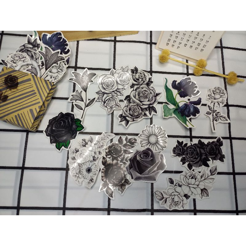 

Black and white flower kiss cut stiker
