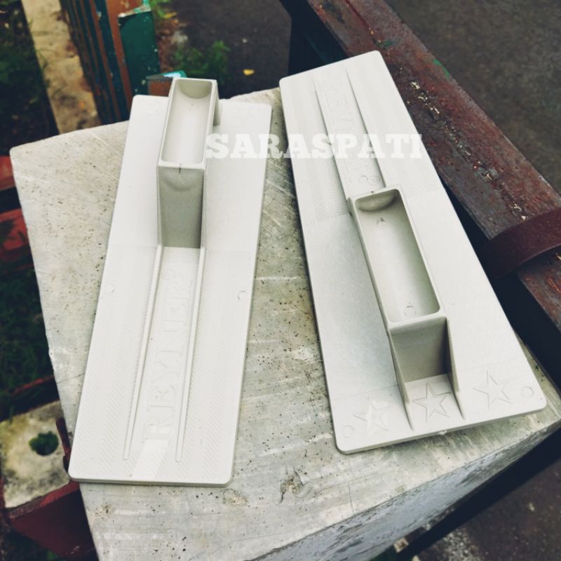 RASKAM TROWEL acian plester PVC