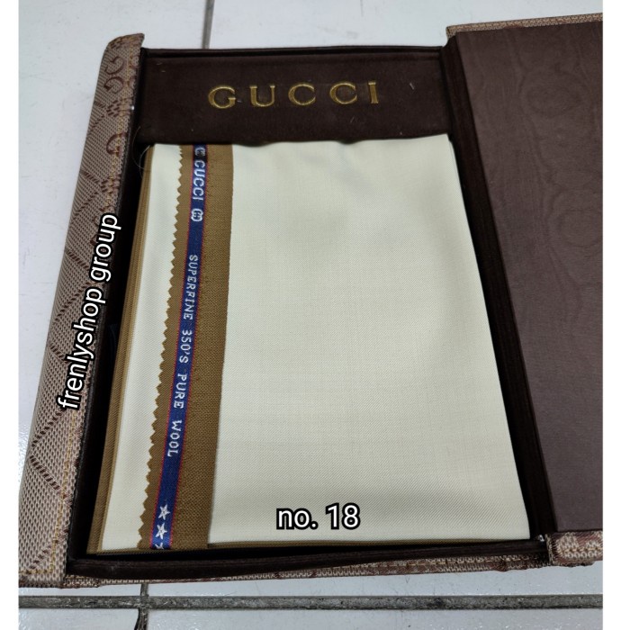 KAIN PURE WOOL 350'S GUCCI LUXURY/ KAIN JAS. BLAZER PURE WOOL GUCCI