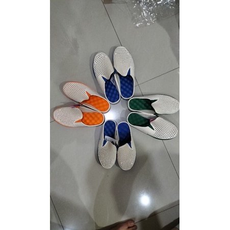 Sandal bakpau/sandal karet/sandal Empuk