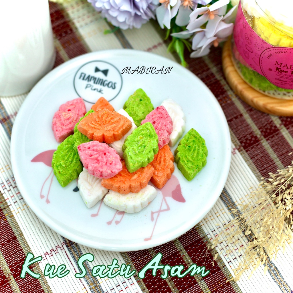 

Kue Satru Asam Mabiean Kemasan Toples Kue Kering Kue Lebaran