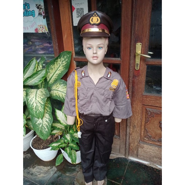 police costume (kostum polisi)