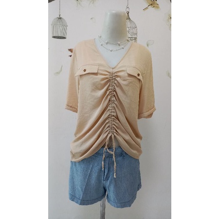 Blouse Coklat Serut Depan
