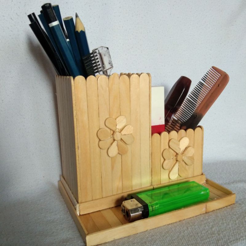 

tempat pensil dari stik eskrim