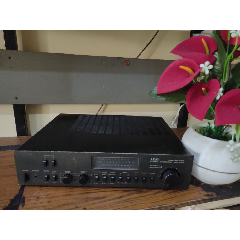 intregated amplifier AKAI AM-U55