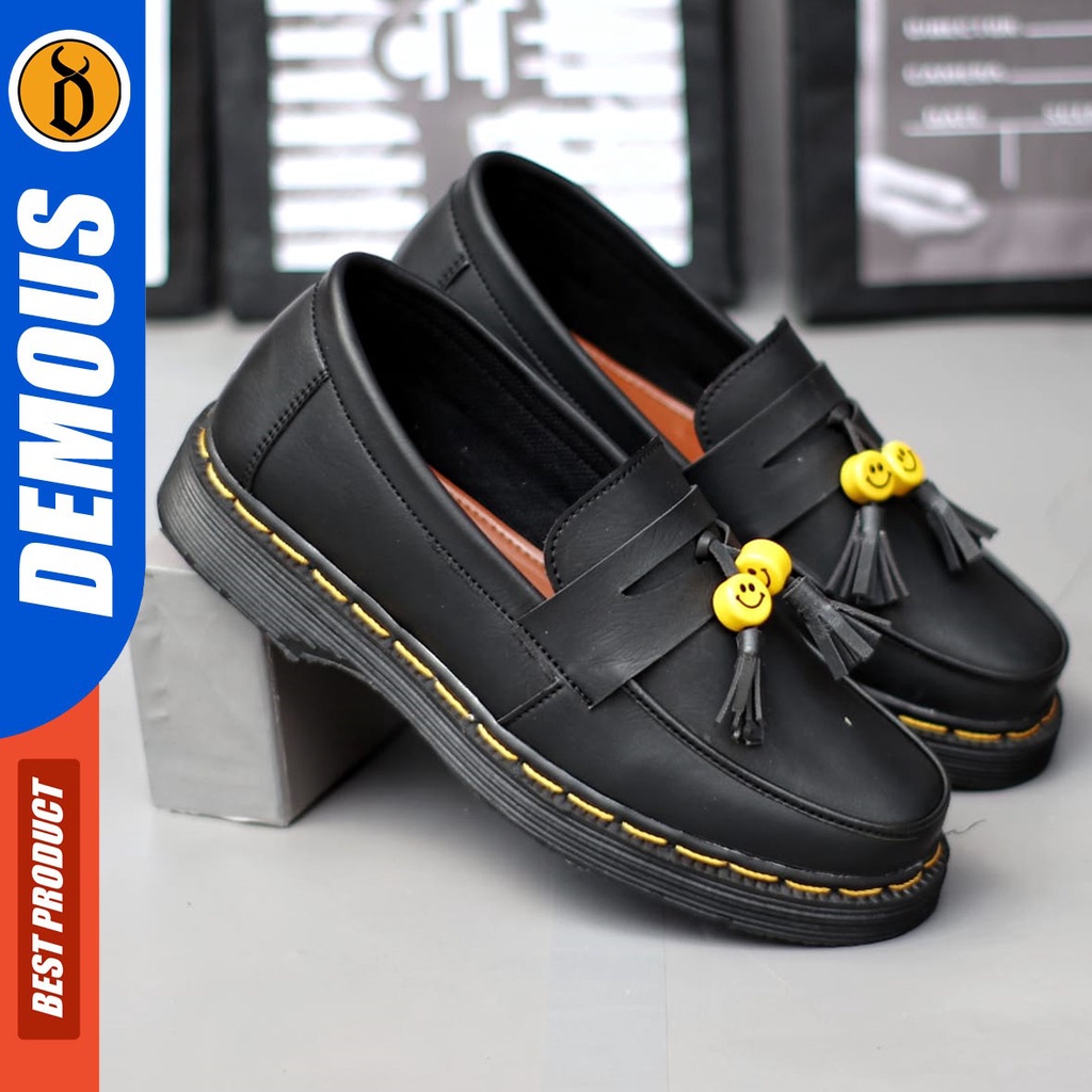 DEMOUS Kazama - Sepatu Formal Pantofel Boots Docmart Casual Kerja Hitam Pria