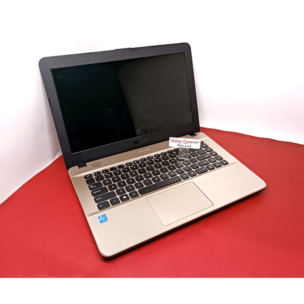 Laptop ASUS X441N RAM 4Gb Mulus 2jutaan malang