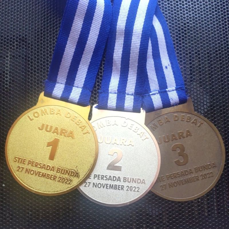 Logam 0,6 mili dua sisi plus kalungnya