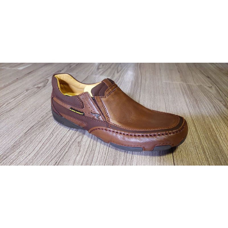 Sepatu Kangaroo Original Malaysia... Untuk Size bisa tanya-tanya dulu lewat Chat yaa... Makasih