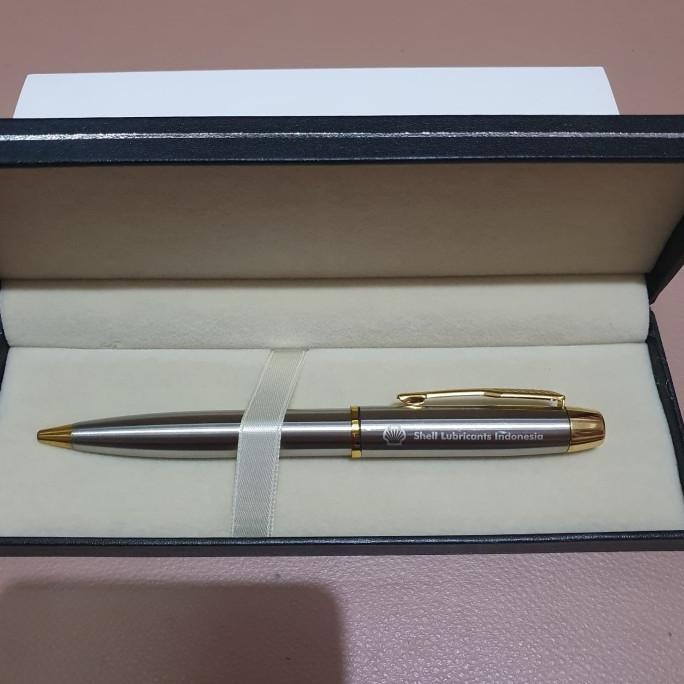 

SALE Pulpen Parker Sonnet TW Stainless Steel Klip Emas Free Grafir Nama