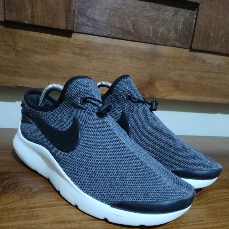 nike SLIP-ON dan nike running