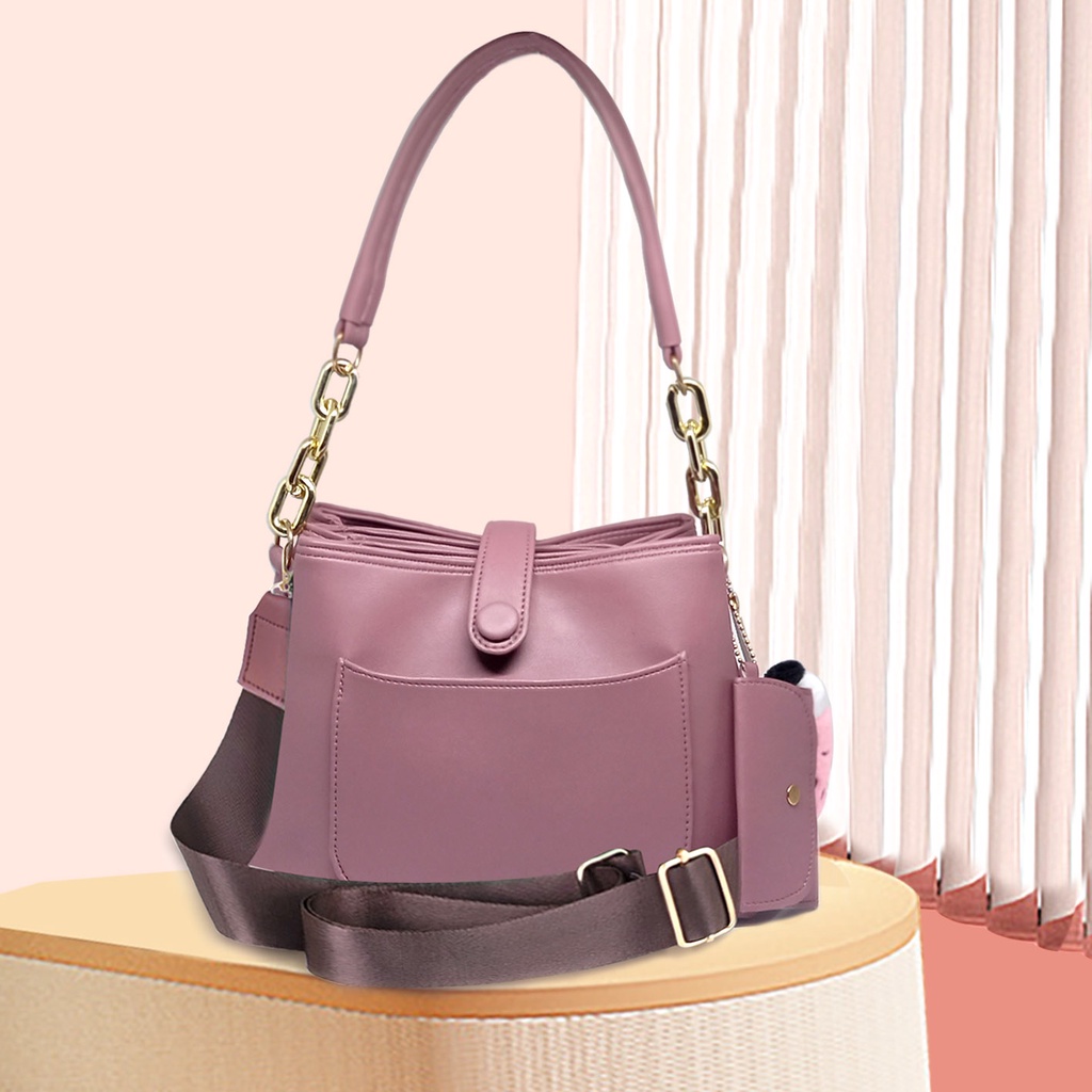 Tas Selempang Wanita fashion 2055 terbaru 2023