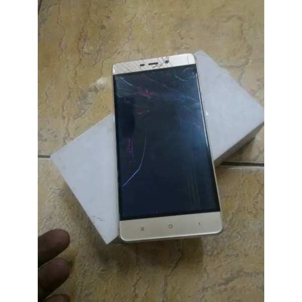 hp xiomi redmi 4 prime Minus LCD MESIN JAMIN NORMAL UDH TESTED