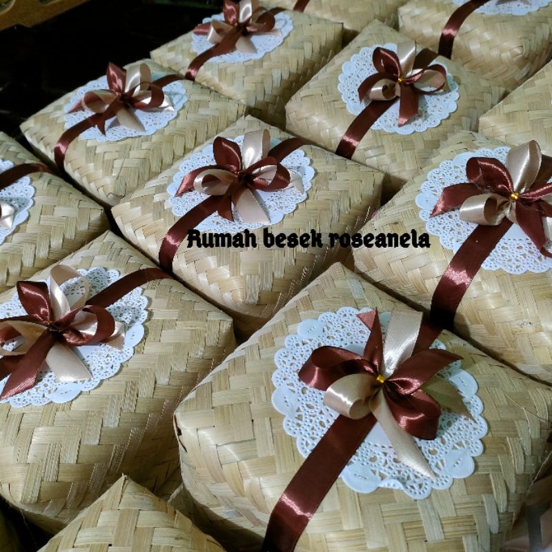 Besek Bambu 20x20 100 pcs / 50 Pasang