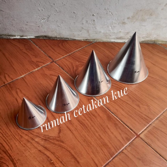 "'''] 1 set cetakan loyang kue tumpeng mini nasi 8-10-12-14cm