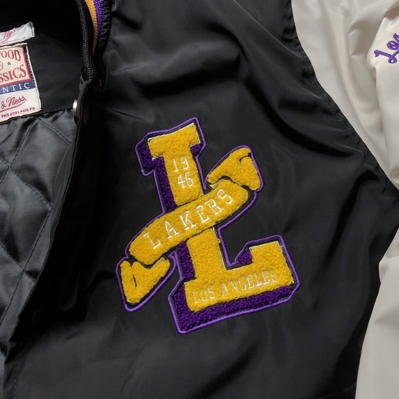 VARSITY JACKET LAKERS - AUTHENTIC HITAM COMBY CREAM FULLTAG &amp; LABEL