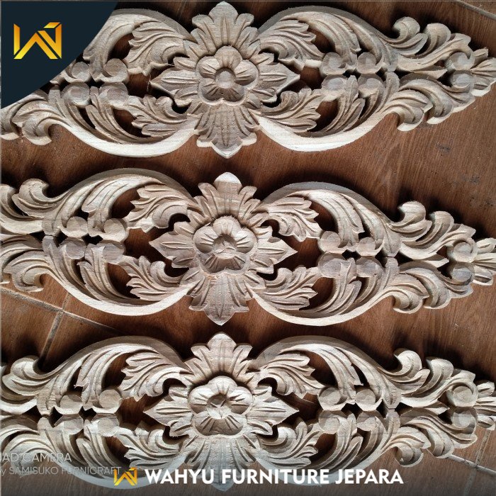 ukiran tempel kayu jati furniture jepara