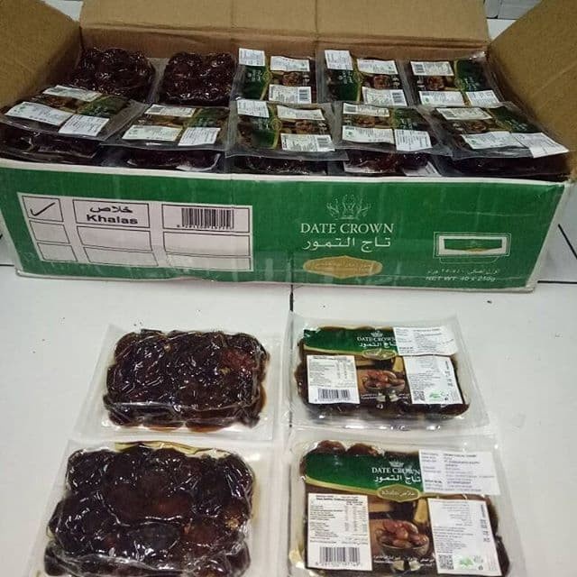 

Kurma Madu Khalas Date Crown 1 karton isi 12 KG Rasa Legit Dan Nikmat