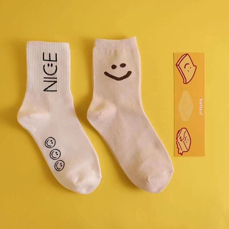 ⭐️𝐈𝐇𝐒 𝟓𝟖𝟕 𝐋𝐚𝐦𝐩𝐮𝐧𝐠⭐️Kaos Kaki Wanita Panjang Motif Nice Dan Smile Kaos Kaki Setinggi Betis Import