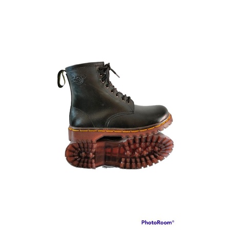 boots high tali 8 hole pria wanita unisex sol hitam kaca terlaris UK 36-45