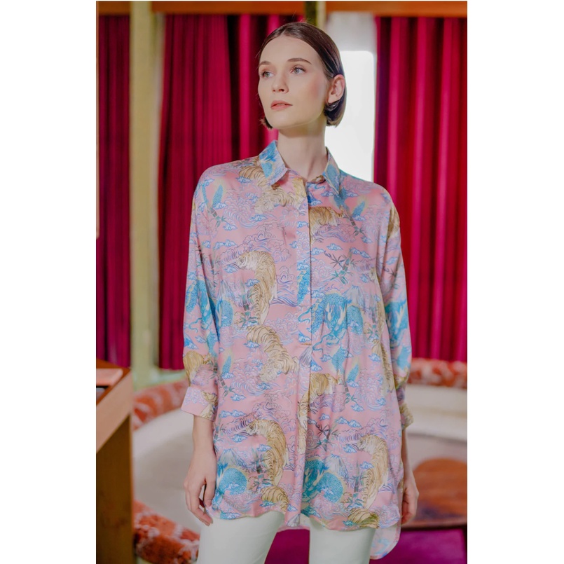 Tigress Satin Shirt - Pink Blue Benang jarum benangjarum XS S M L XL XXL buttonscarves nada series v