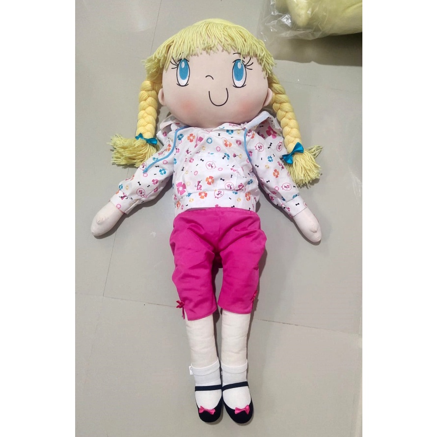 Boneka Mia My Friend Huggles Original Life Size Soft Doll