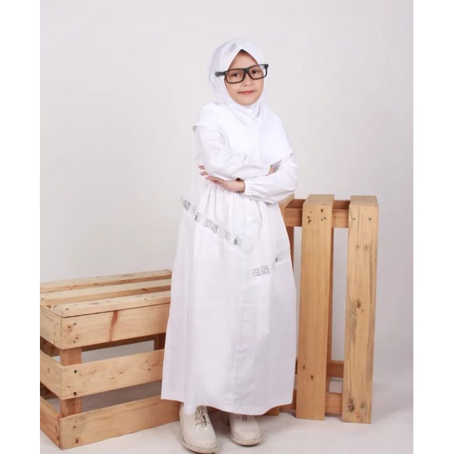 (COD)DANNIS ANAK PUTIH