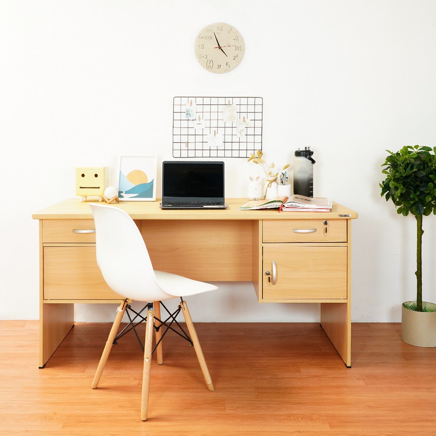 UNIHOME AVS1570 MEJA BELAJAR/KERJA