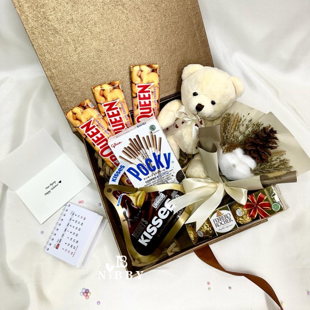 MELTLOVE HAMPERS Valentine Gift Chocolate | Hard Box | Buket Bunga | Coklat Fererro Silverqueen Pocky Kisses| Boneka Premium | Hadiah Pacar Cewek Ulang Tahun Wisuda Anniversary Sidang Mewah