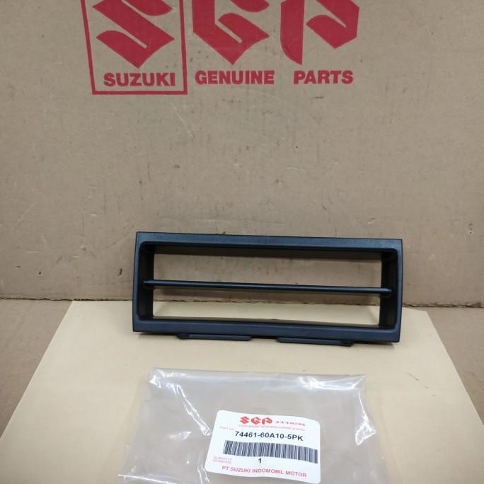 74461-60A10-5PK Cover Atas Panel Tape Suzuki Vitara, Escudo 1992-1996 separepart mobil ber qualitas